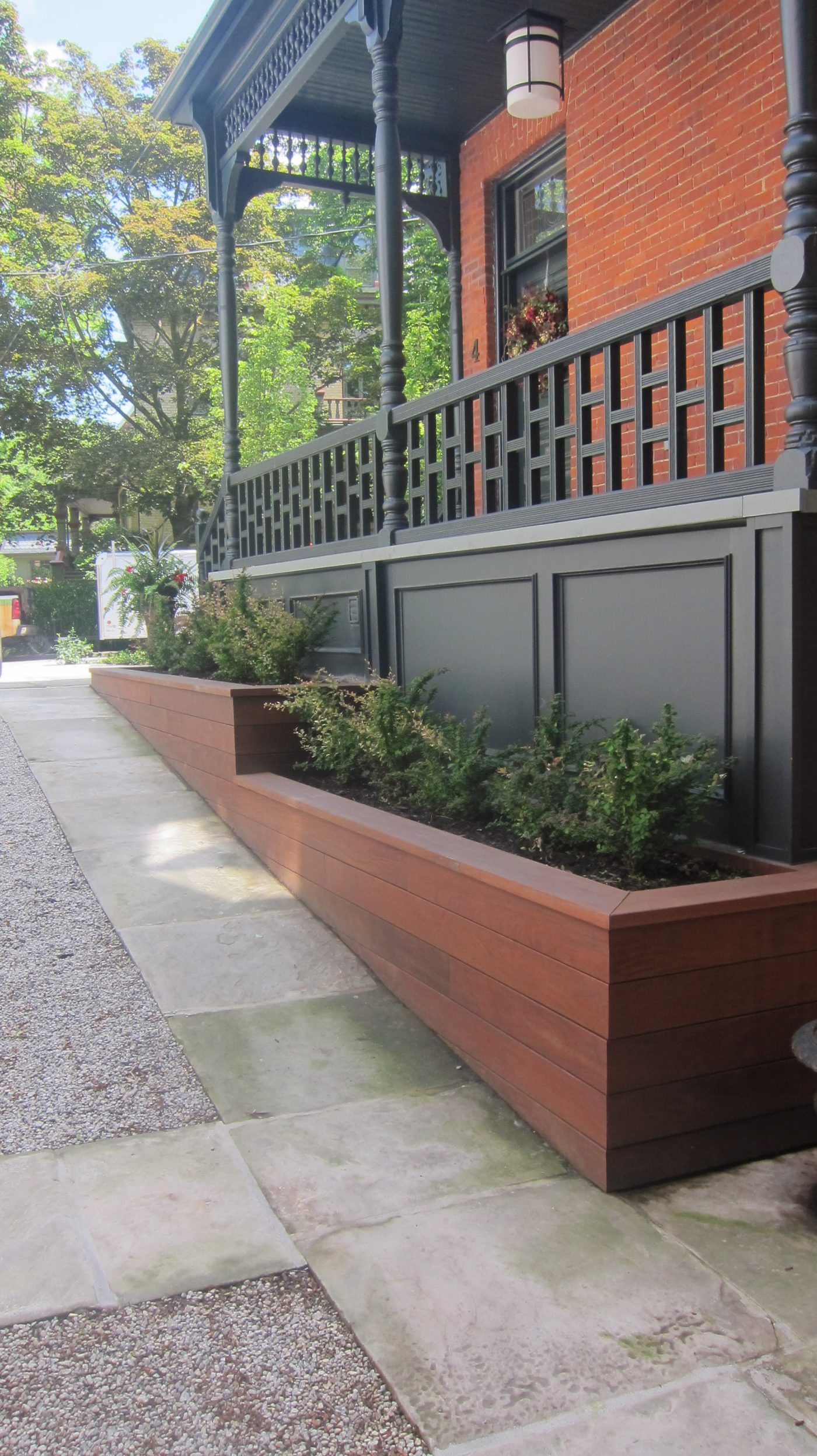 Retaining Wall on side of the building