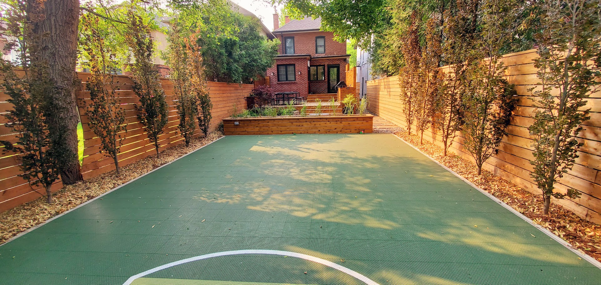 Castlefield Avenue - Toronto's Midtown