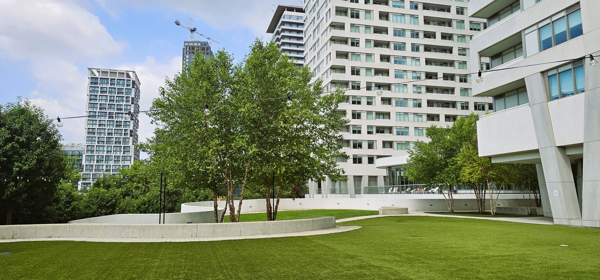 Lillian Street Apartments Green Space