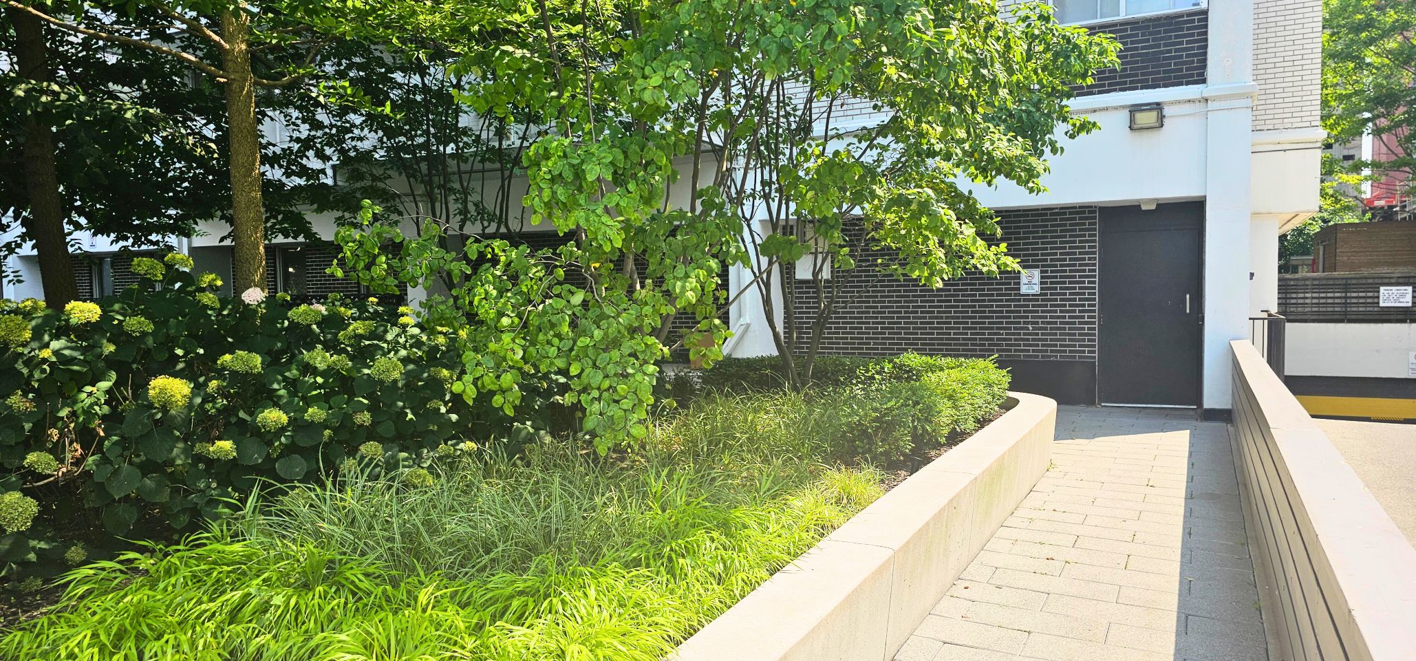 Retaining wall of commercial garden beds